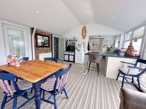 Dining, Kitchen- click for photo gallery